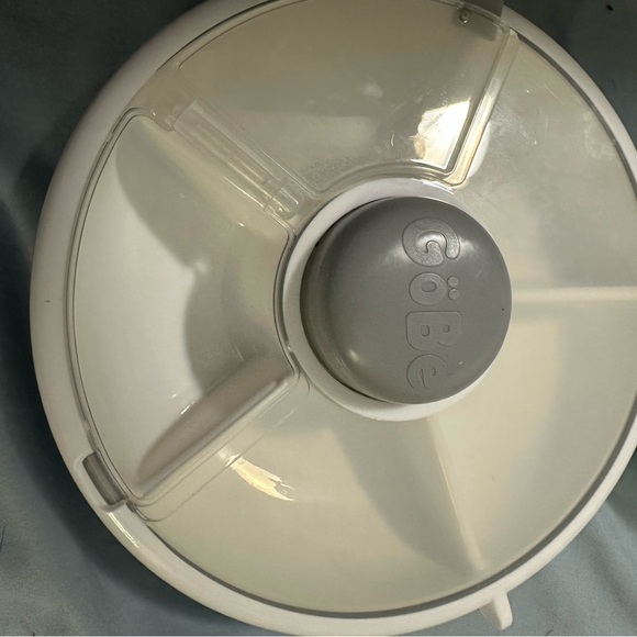 GOBE Snack Spinner Containers - Picture 2 of 2